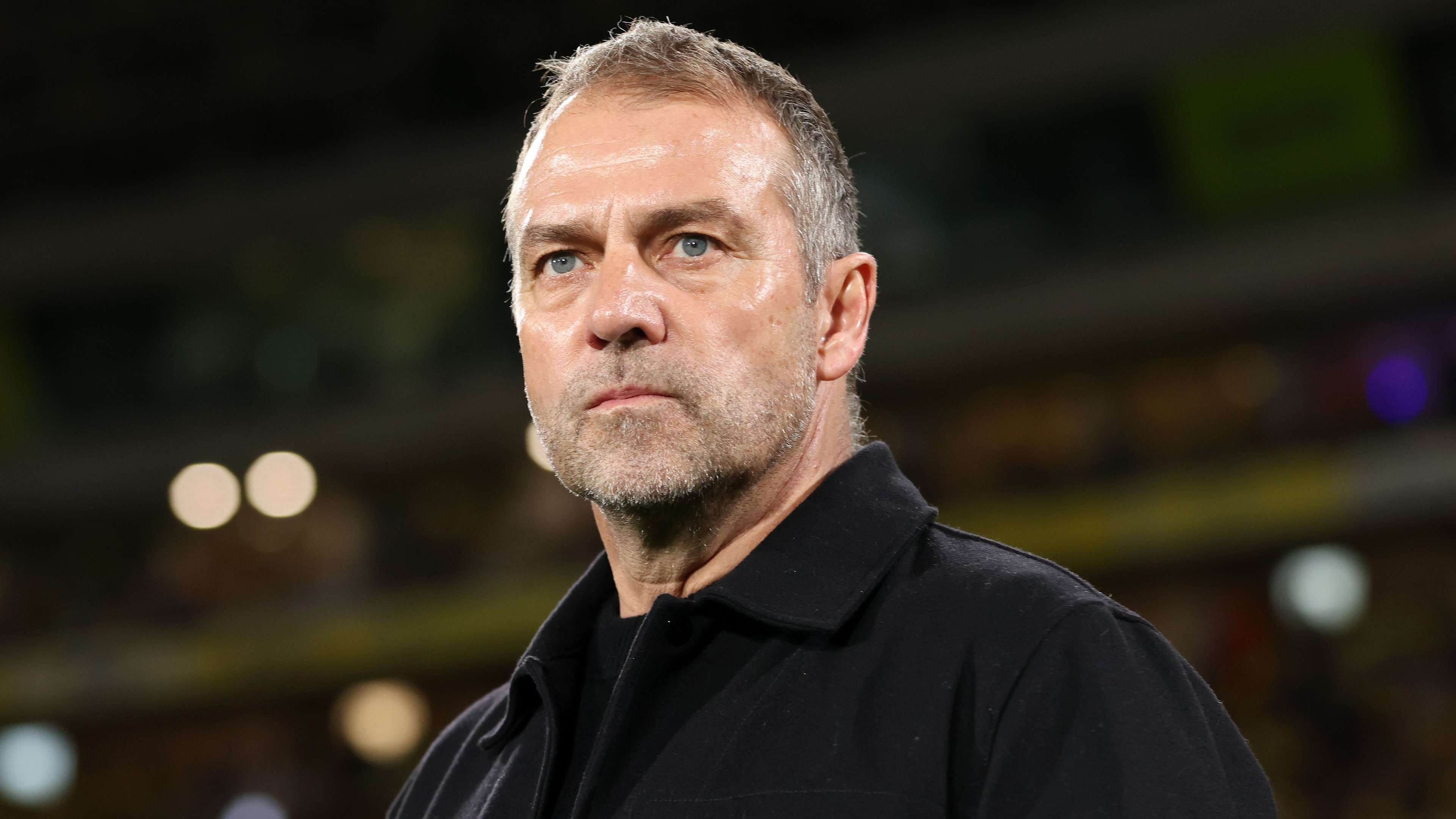 国足竞争加剧归化球员成新趋势亚洲赛场恐难追赶