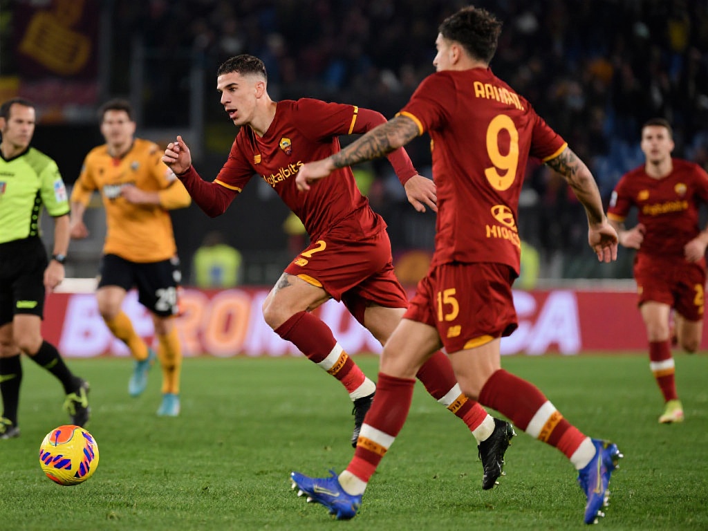 布伦森28+5拉塞尔23+7，尼克斯惊险击败独行侠获胜